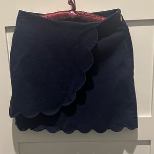 Draper James Midnight Blue Scalloped Mini Skirt. Size 2